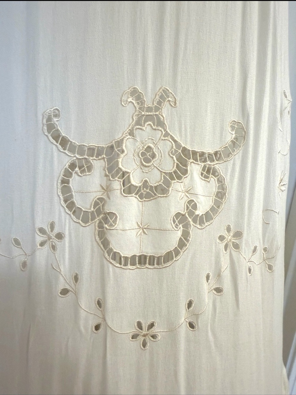 Spell And The Gypsy Isla Bonita Gown - Picture 7 of 10
